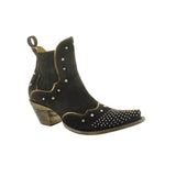 Chocolate botin with gold trim and studs. Botin angled