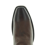 Cuoio boot made with one hundred percent genuin leather. Boot view of the toe